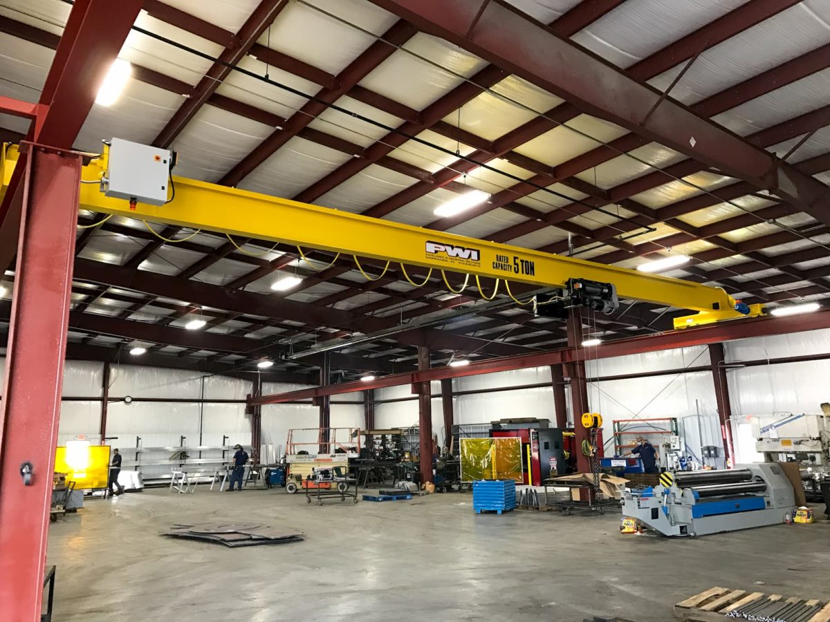 What is the Difference Between a Bridge Crane and a Gantry Crane