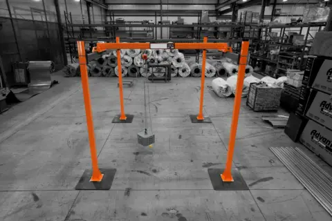 Garage series crane