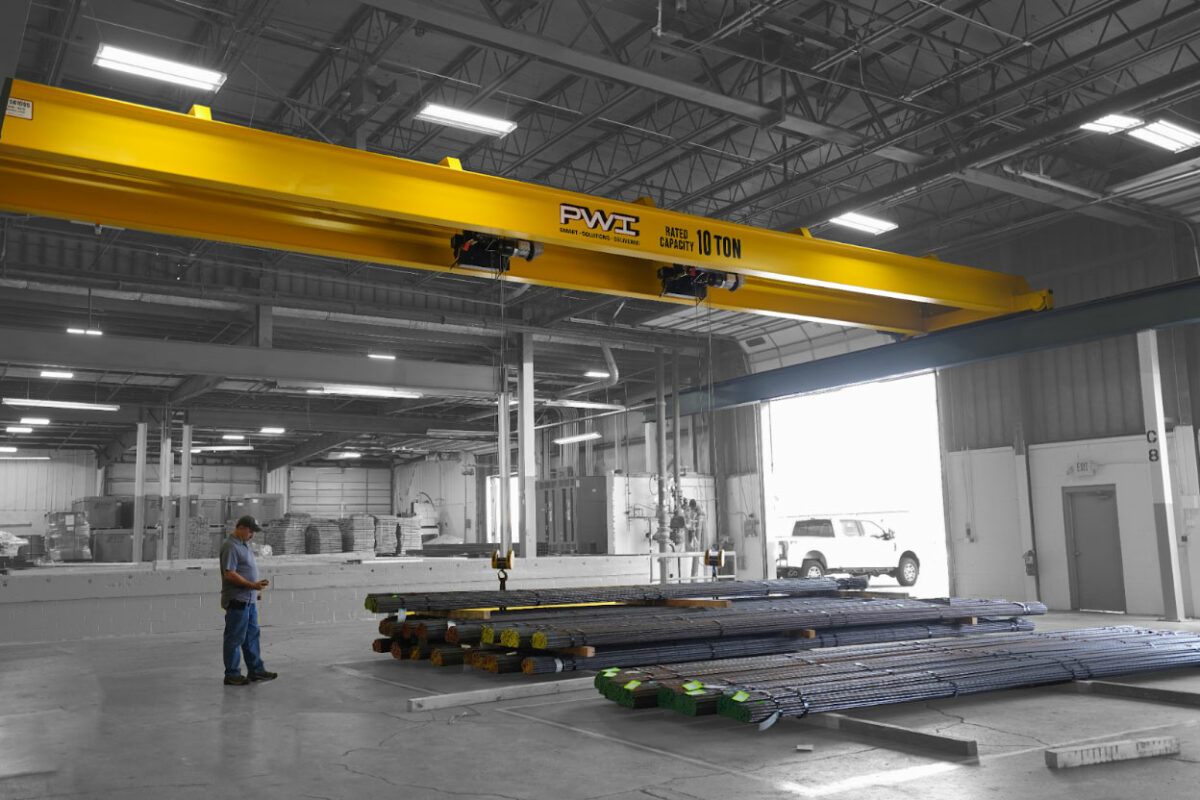 Overhead Crane Workshop